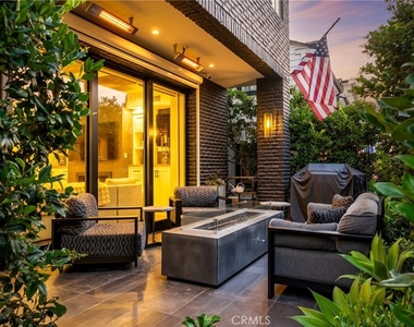 2037 E Ocean - Photo Thumbnail 45