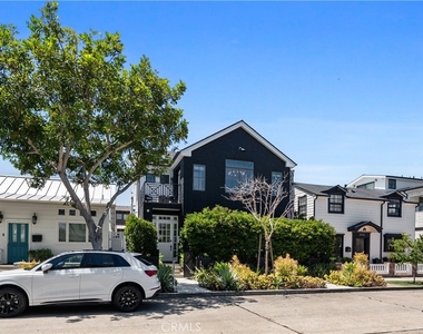 2037 E Ocean - Photo Thumbnail 41