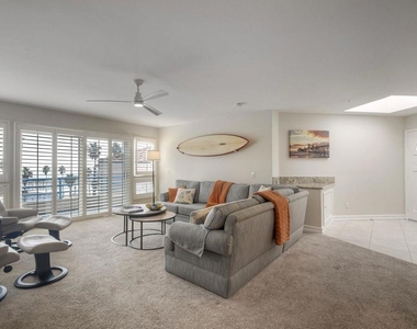 400 N Pacific St - Photo Thumbnail 2