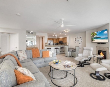 400 N Pacific St - Photo Thumbnail 1