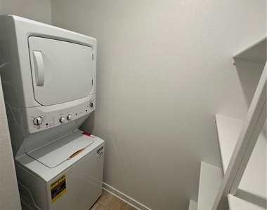 25685 Branson Lane - Photo Thumbnail 7