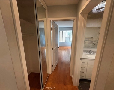 5625 Sumner - Photo Thumbnail 11