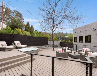 3936 Farley Court - Photo Thumbnail 8