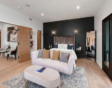 3936 Farley Court - Photo Thumbnail 18