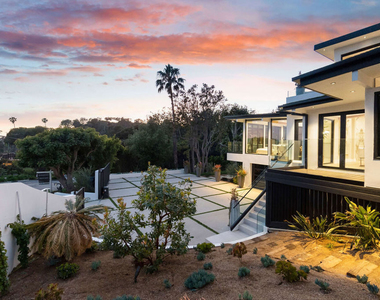 27187 Sea Vista Drive - Photo Thumbnail 31