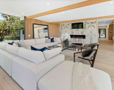 27187 Sea Vista Drive - Photo Thumbnail 10