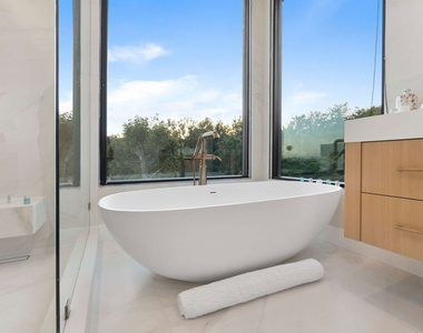 27187 Sea Vista Drive - Photo Thumbnail 25