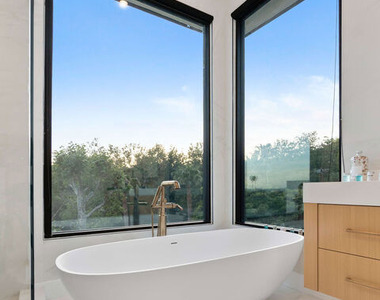 27187 Sea Vista Drive - Photo Thumbnail 27