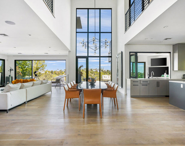 1172 Linda Flora Drive - Photo Thumbnail 5