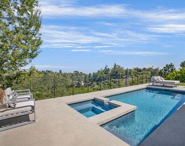 1172 Linda Flora Drive - Photo Thumbnail 23
