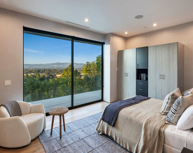 16801 Oak View Drive - Photo Thumbnail 25