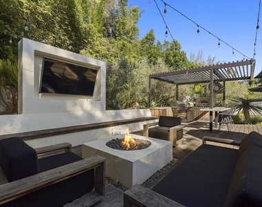 4874 Sun Valley Rd - Photo Thumbnail 32