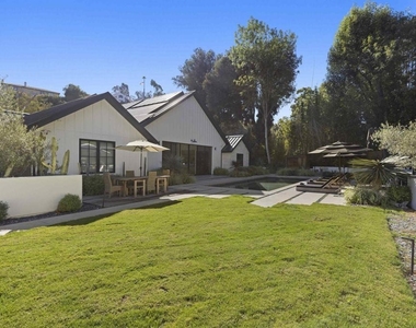 4874 Sun Valley Rd - Photo Thumbnail 37