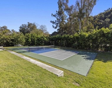 4874 Sun Valley Rd - Photo Thumbnail 38