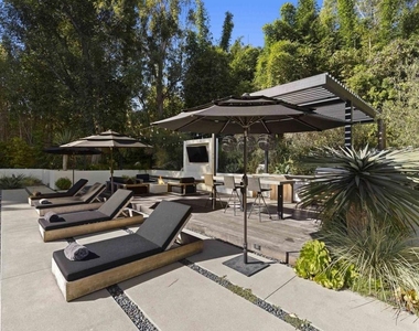 4874 Sun Valley Rd - Photo Thumbnail 30
