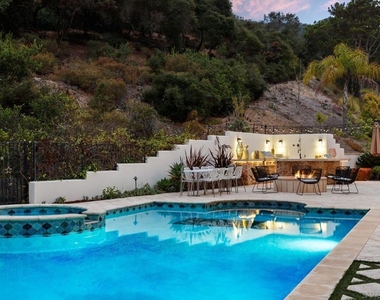 7853 Via Capri - Photo Thumbnail 4