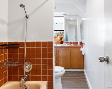 5643 Linda Rosa Ave - Photo Thumbnail 22