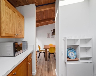 5643 Linda Rosa Ave - Photo Thumbnail 33