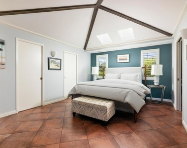 618 Gravilla Pl - Photo Thumbnail 29