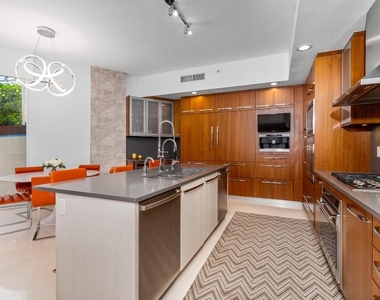 1000 S Ocean Boulevard - Photo Thumbnail 19