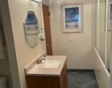 8350 Se Sweetbay Drive - Photo Thumbnail 12