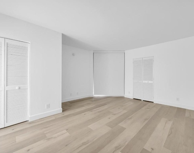 529 S Flagler Dr - Photo Thumbnail 14