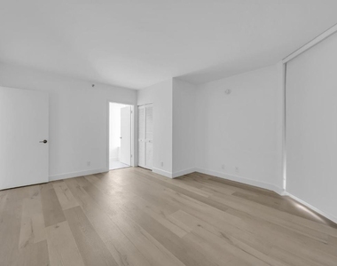 529 S Flagler Dr - Photo Thumbnail 13