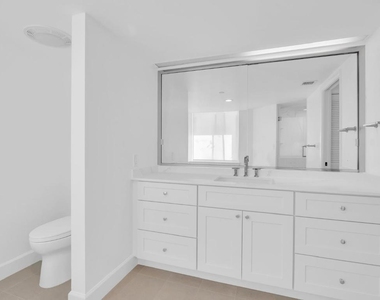 529 S Flagler Dr - Photo Thumbnail 11