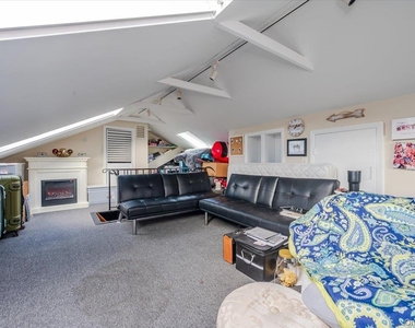 1 Bellmore Avenue - Photo Thumbnail 11