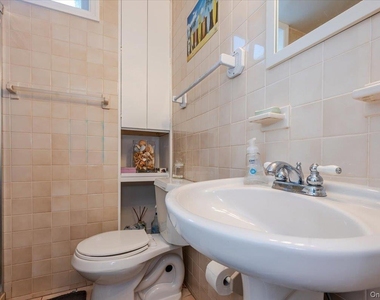 1 Bellmore Avenue - Photo Thumbnail 14