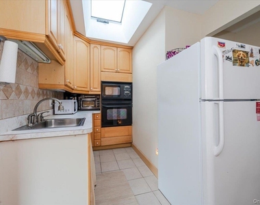 1 Bellmore Avenue - Photo Thumbnail 7