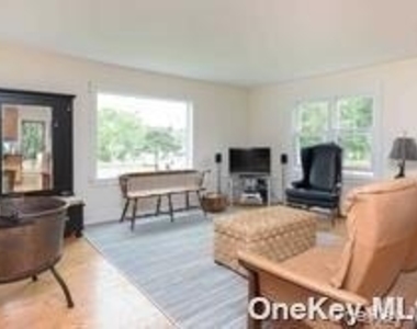 20 Clairedale Drive - Photo Thumbnail 9