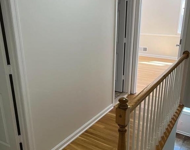 14363 Berkshire Drive - Photo Thumbnail 9