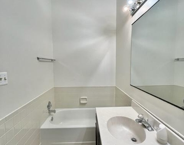 17120 Briardale - Photo Thumbnail 10