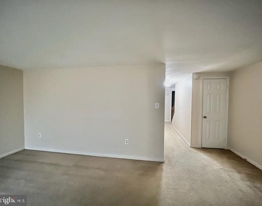 17120 Briardale - Photo Thumbnail 24
