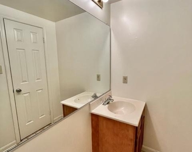 17120 Briardale - Photo Thumbnail 21