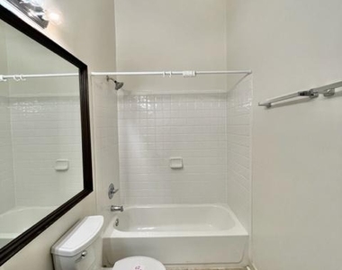 17120 Briardale - Photo Thumbnail 15