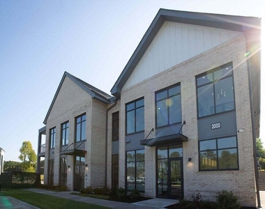 2000 Olivewood Street - Photo Thumbnail 6