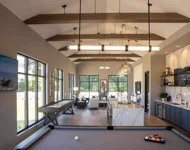 2000 Olivewood Street - Photo Thumbnail 17