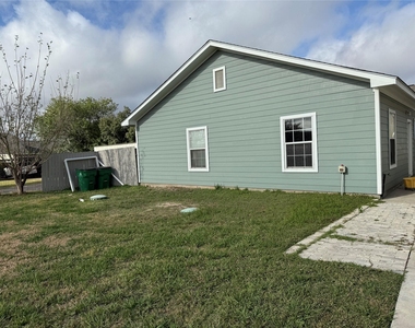 144 14405 Fm 973 Manor Texas 78653 - Photo Thumbnail 5