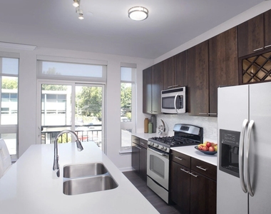 1720 Central Street - Photo Thumbnail 3