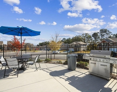 1852 Auburn Road - Photo Thumbnail 25