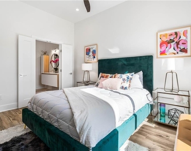 1155 Custer Avenue Se - Photo Thumbnail 5