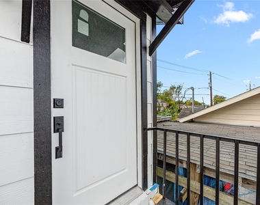 3229 Holman Street - Photo Thumbnail 29