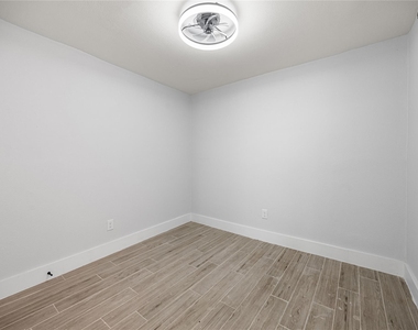 3229 Holman Street - Photo Thumbnail 19