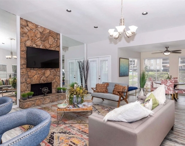 201 Dixie Drive - Photo Thumbnail 1