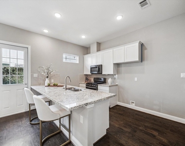 5443 Camaguey Street - Photo Thumbnail 7