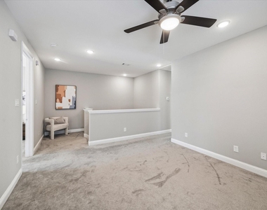 5443 Camaguey Street - Photo Thumbnail 9