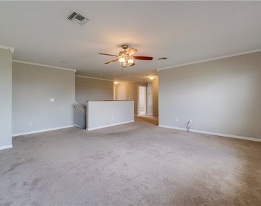 8130 Fountain Mist Boulevard - Photo Thumbnail 4