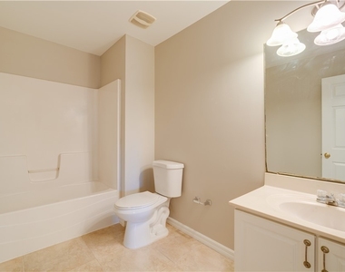 8130 Fountain Mist Boulevard - Photo Thumbnail 18